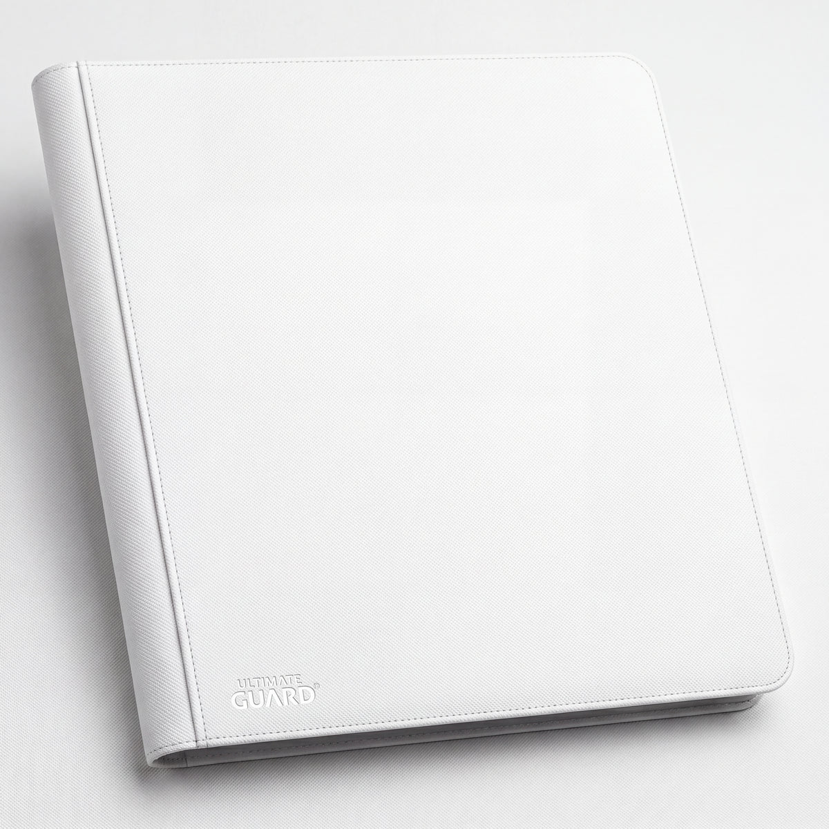 Portfolio: 24-Pocket QuadRow ZipFolio XenoSkin- White
