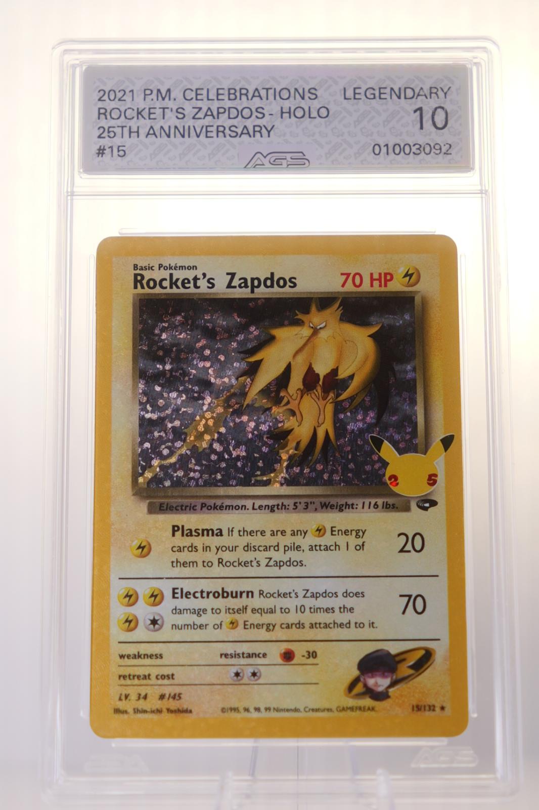 AGS 10 - Rocket's Zapdos 15/132 holo Celebrations: Classic Collection Pokemon